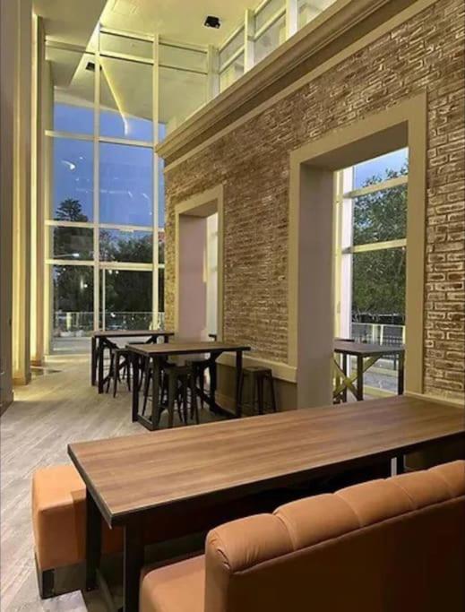 Apartamento Sky 10 Torre Leloir 4pax By Inside Mendoza
