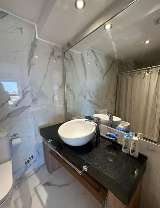 Apartamento Sky 10 Torre Leloir 4pax By Inside *