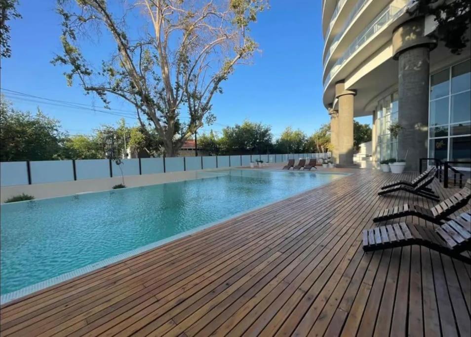 Sky 10 Torre Leloir 4pax By Inside Apartamento *