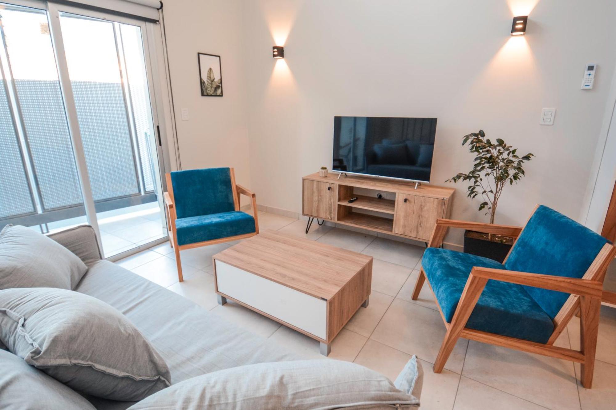 Apartment 4- Fantastico Duplex Centrico! *