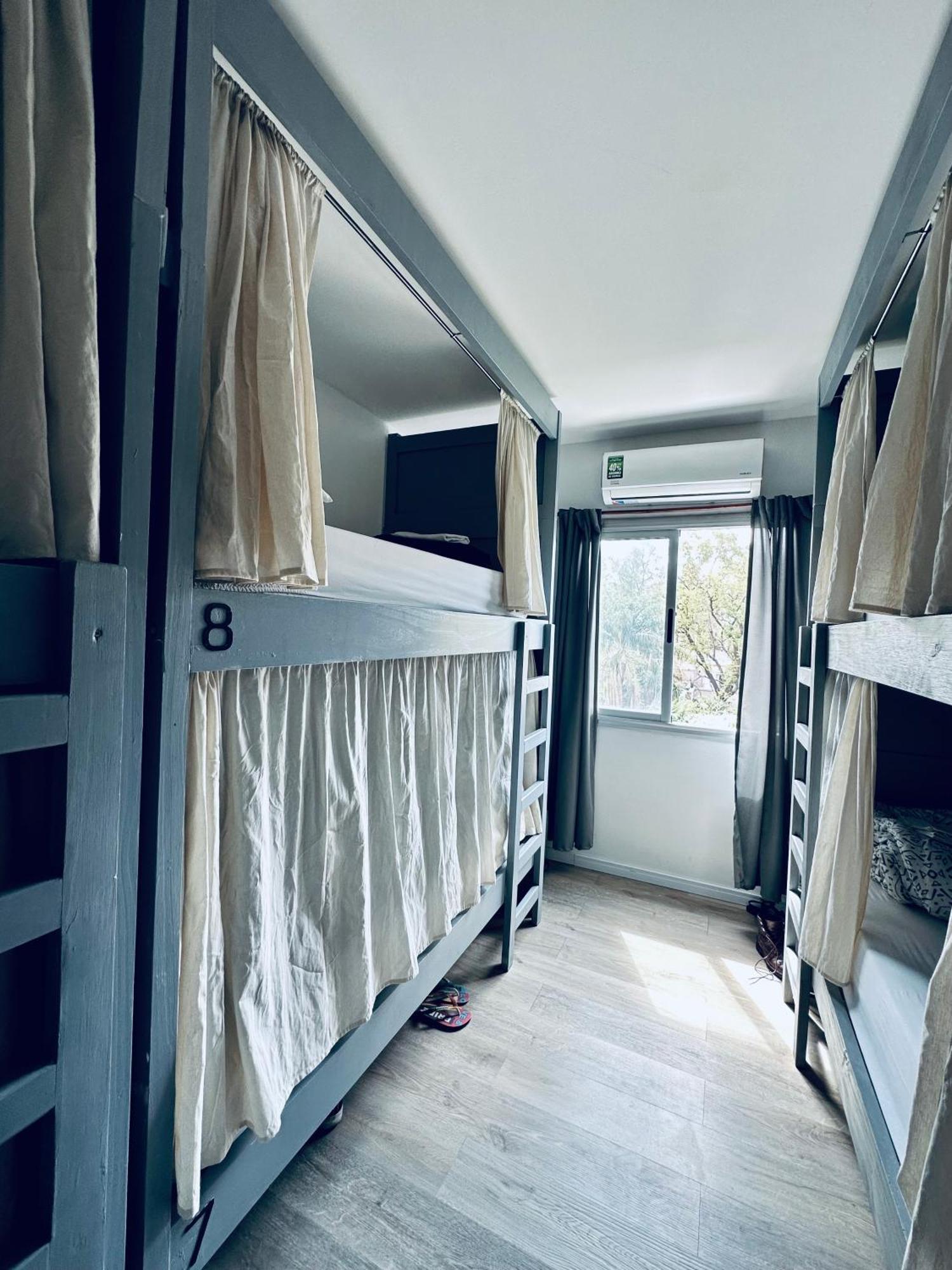 Gorilla Hostal
