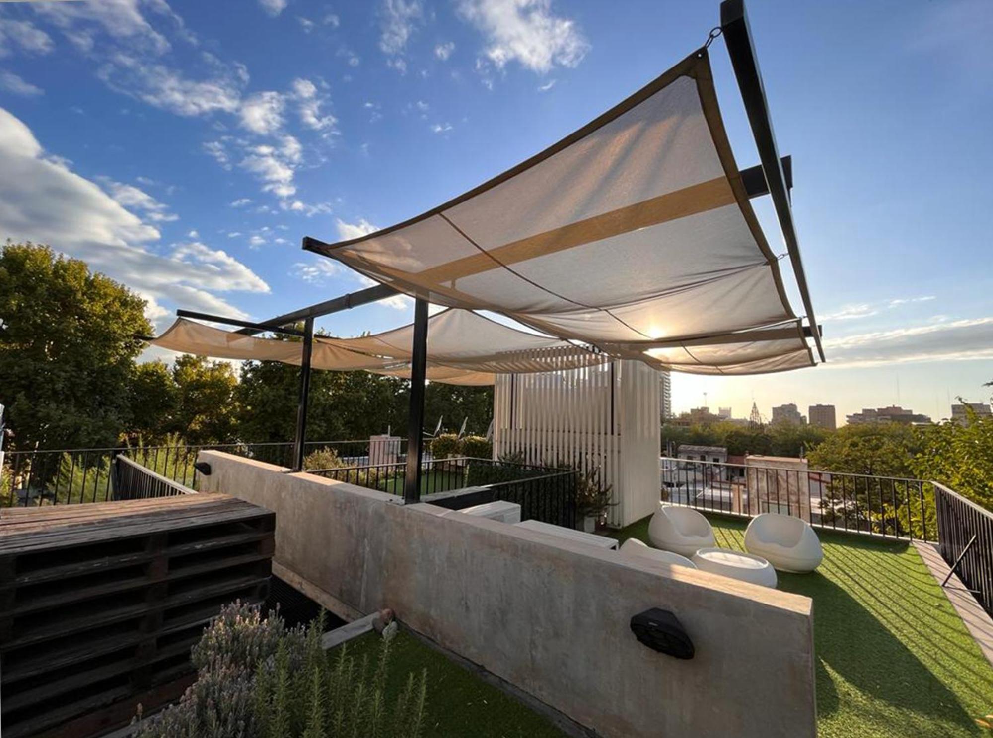 Escala83 * Mendoza