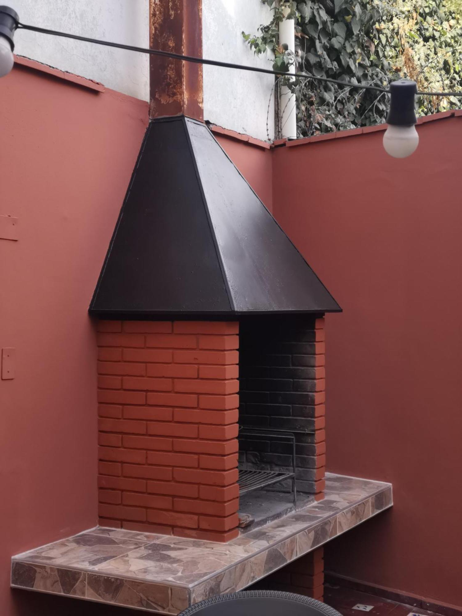 Casa En La Ciudad Del Buen Vino - Excelente Ublcacion Mendoza