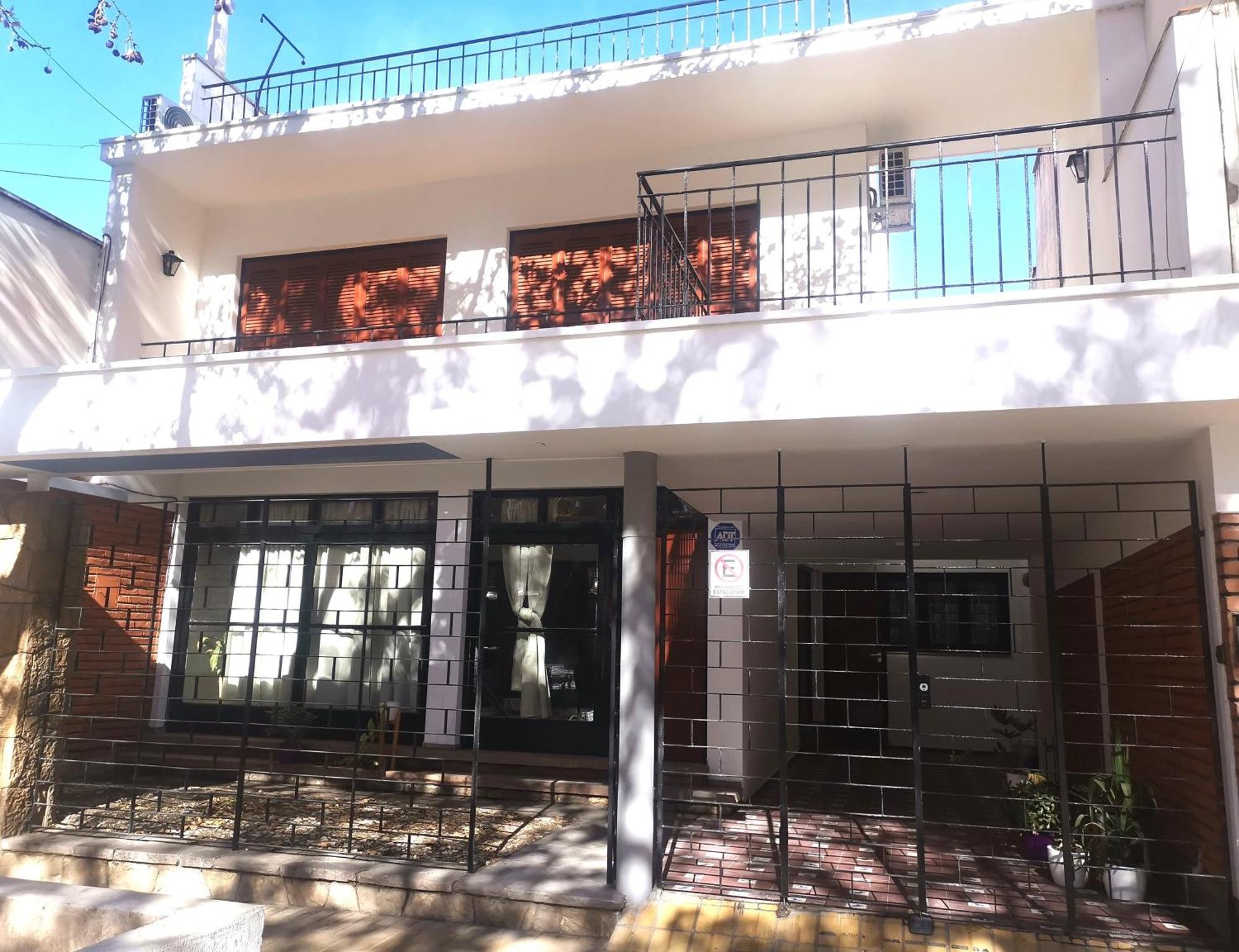 Casa En La Ciudad Del Buen Vino - Excelente Ublcacion Сasa de vacaciones *