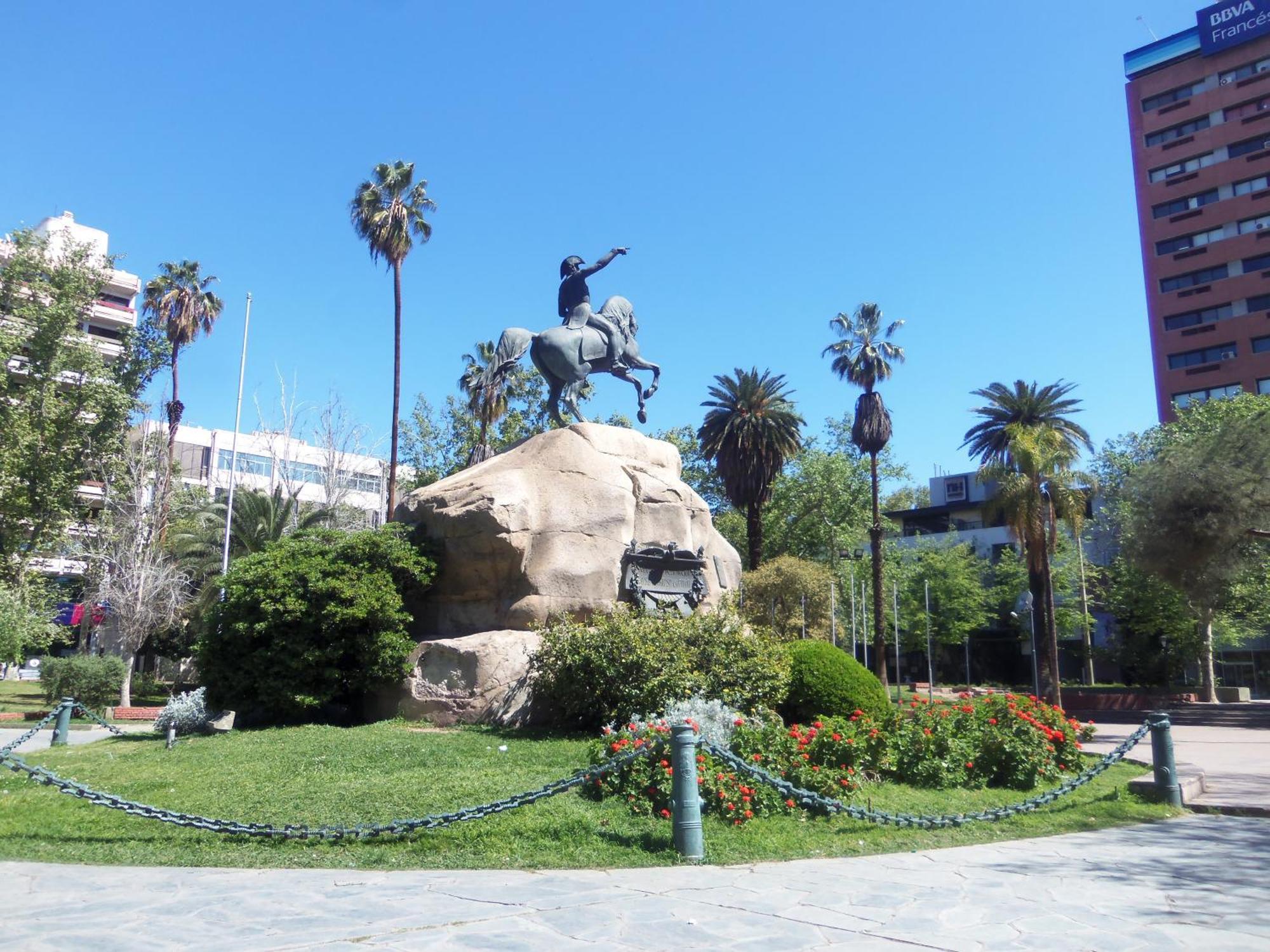 Apartamento Calido Dos Ambientes A Metros De Plaza Independencia *