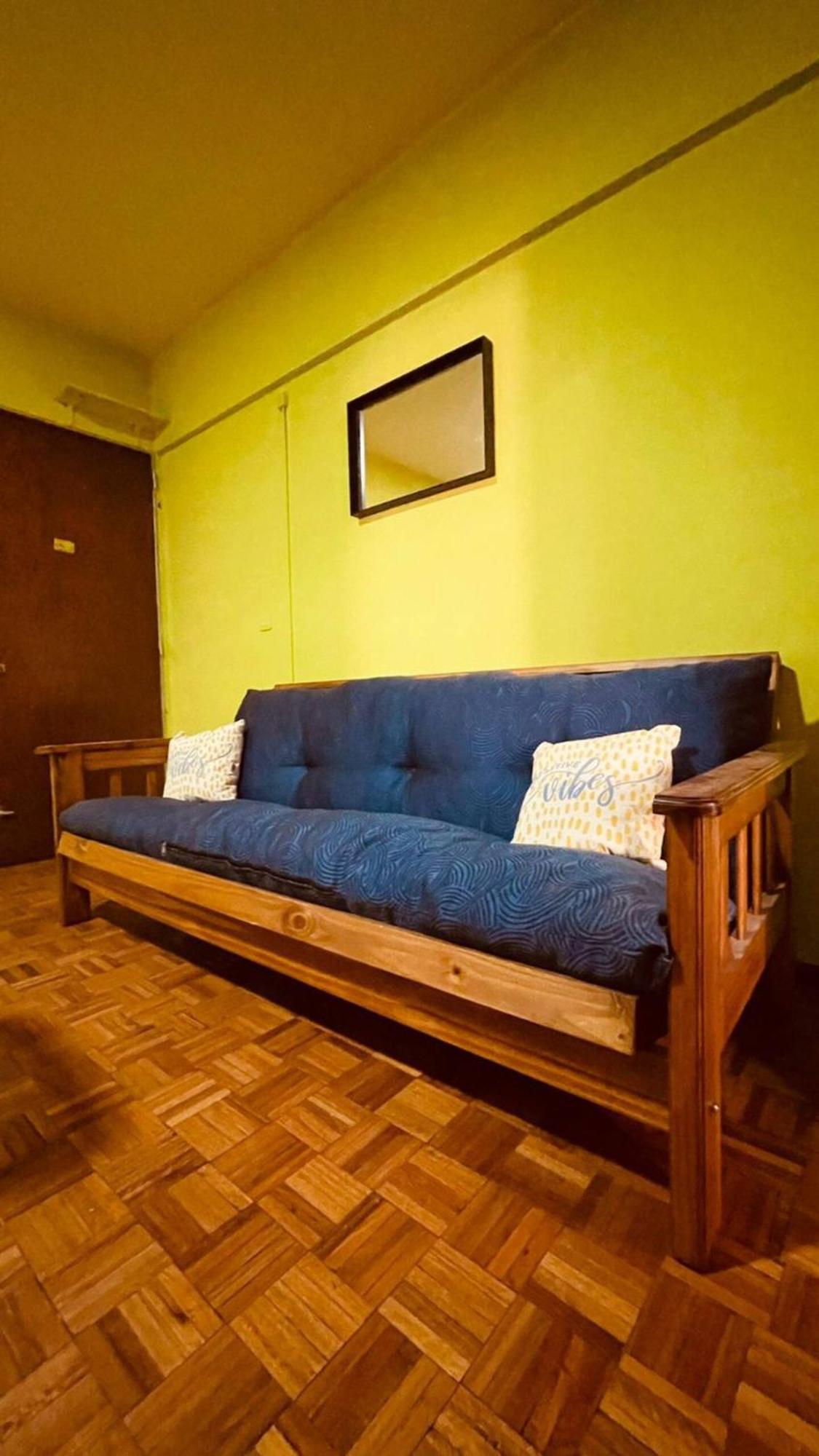 Hostel Black Sheep International *