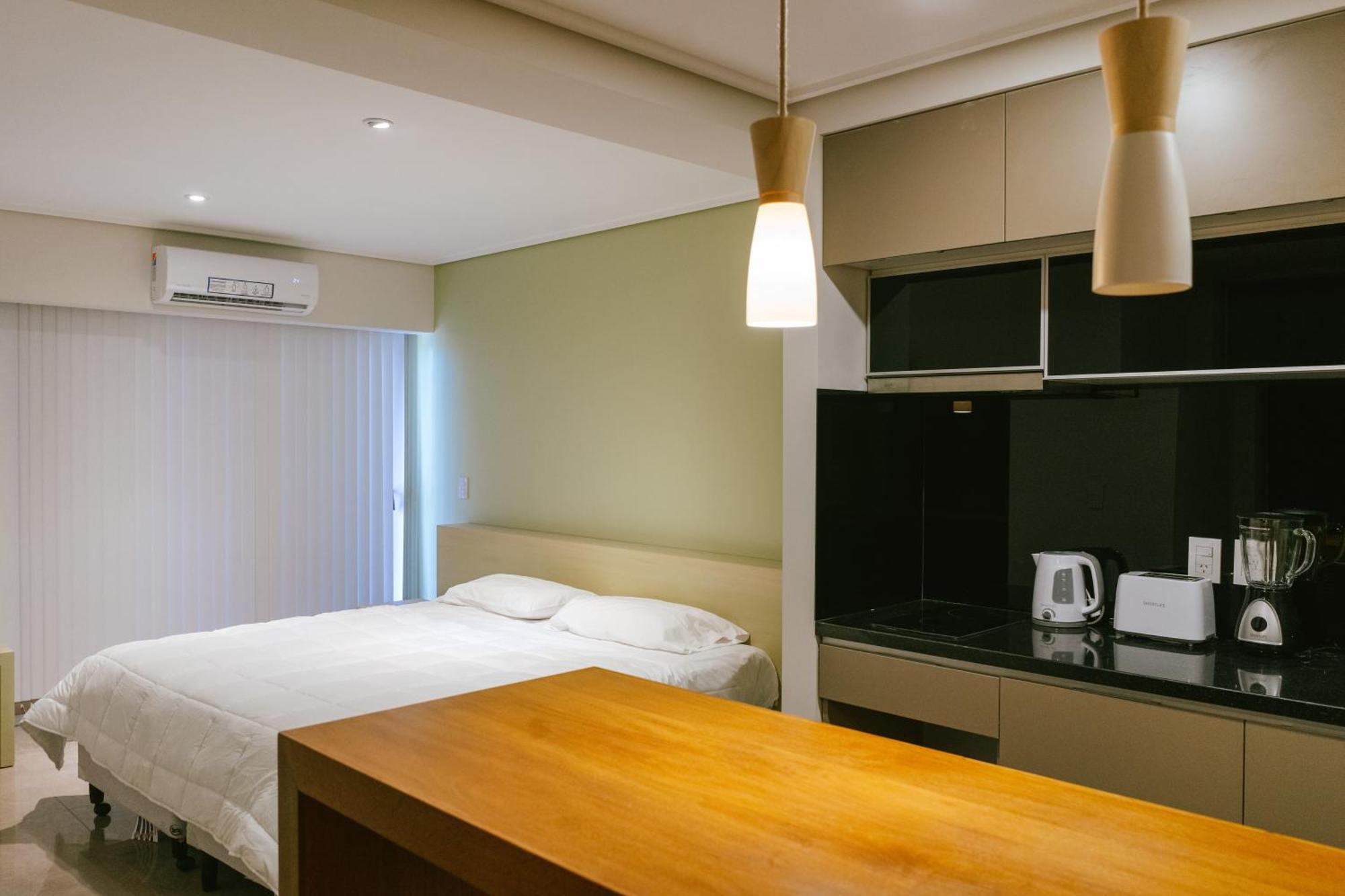 Le Montreal Apartment