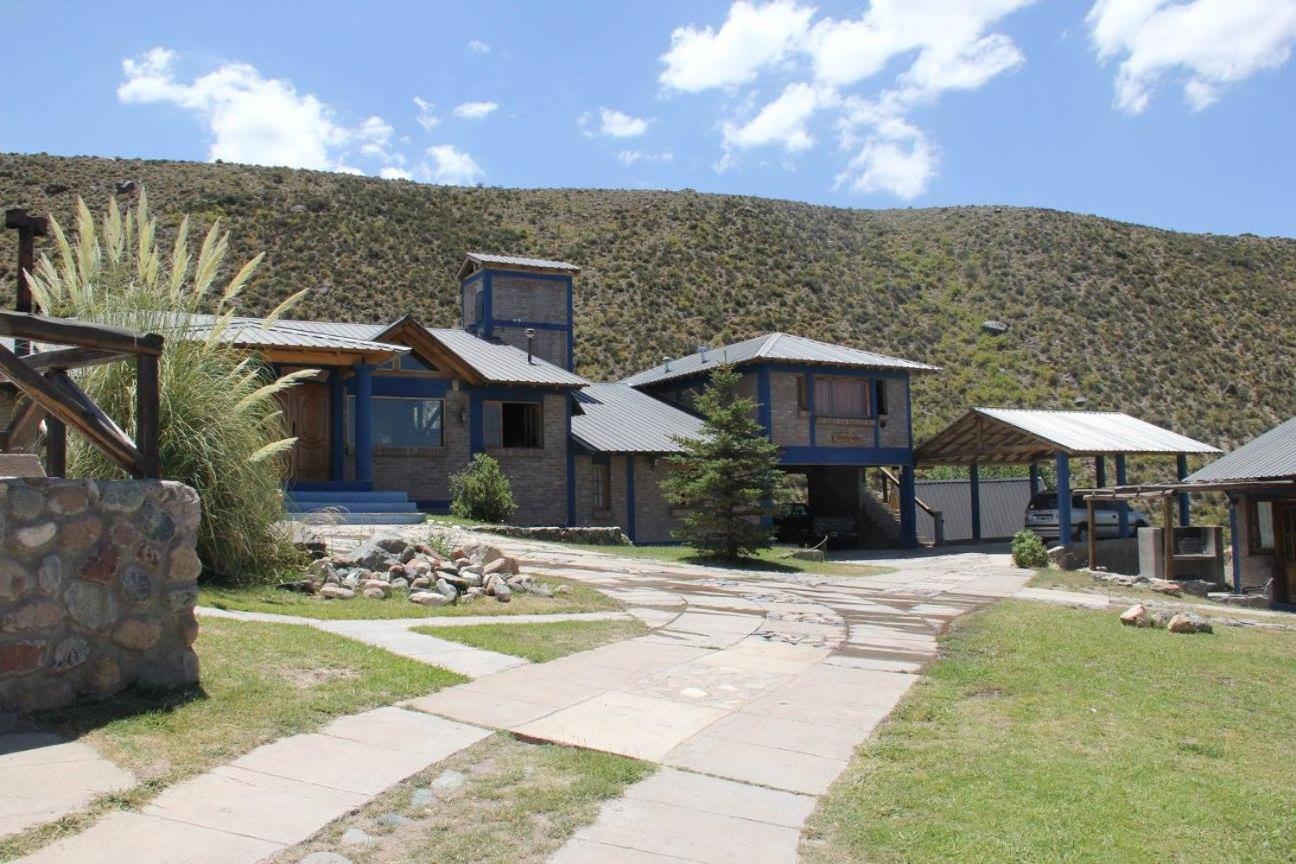 Casona Familiar Potrerillos Y *