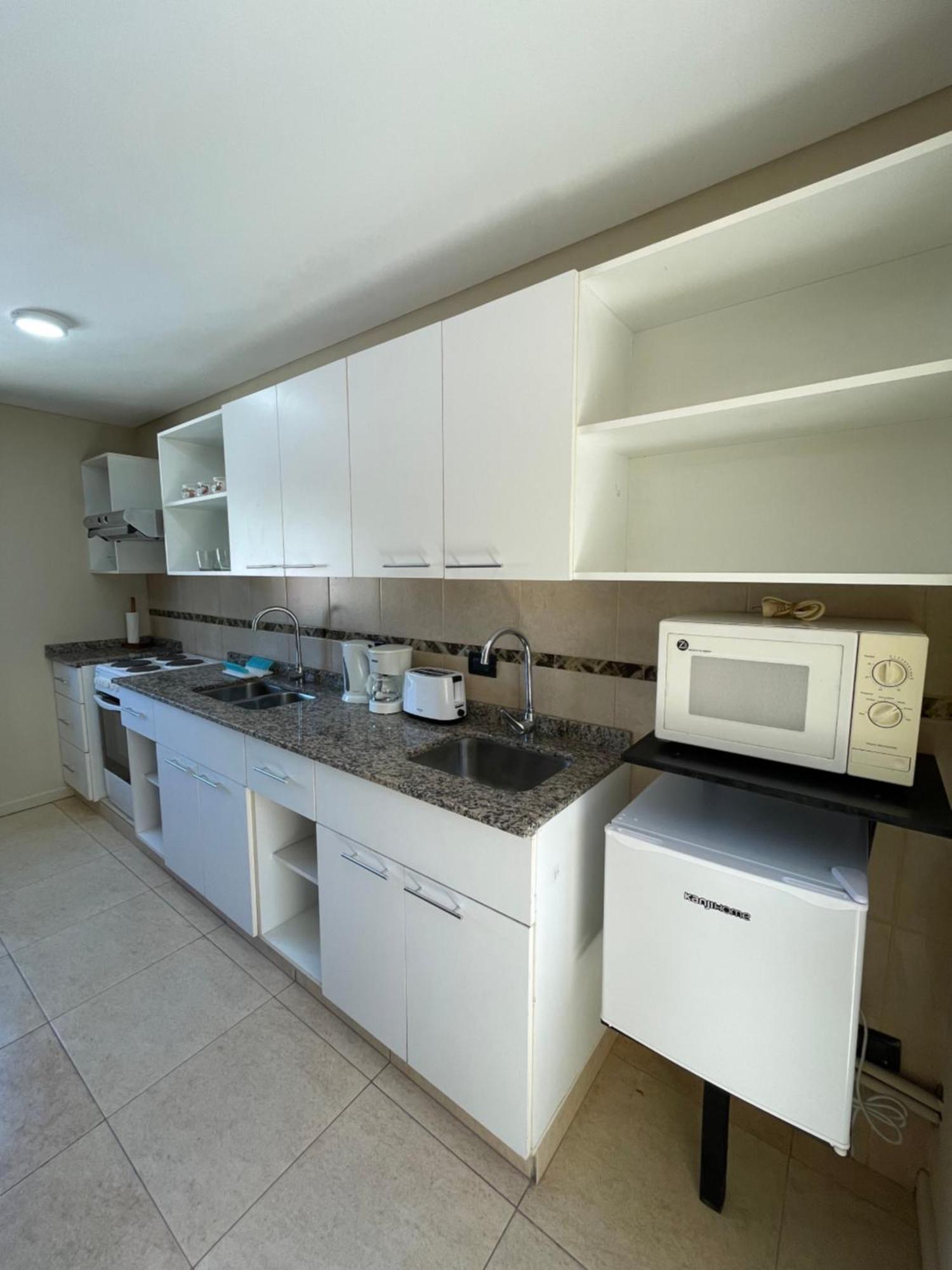 Comodo Apartamento A Metros Del Parque San Martin Y Aristides *