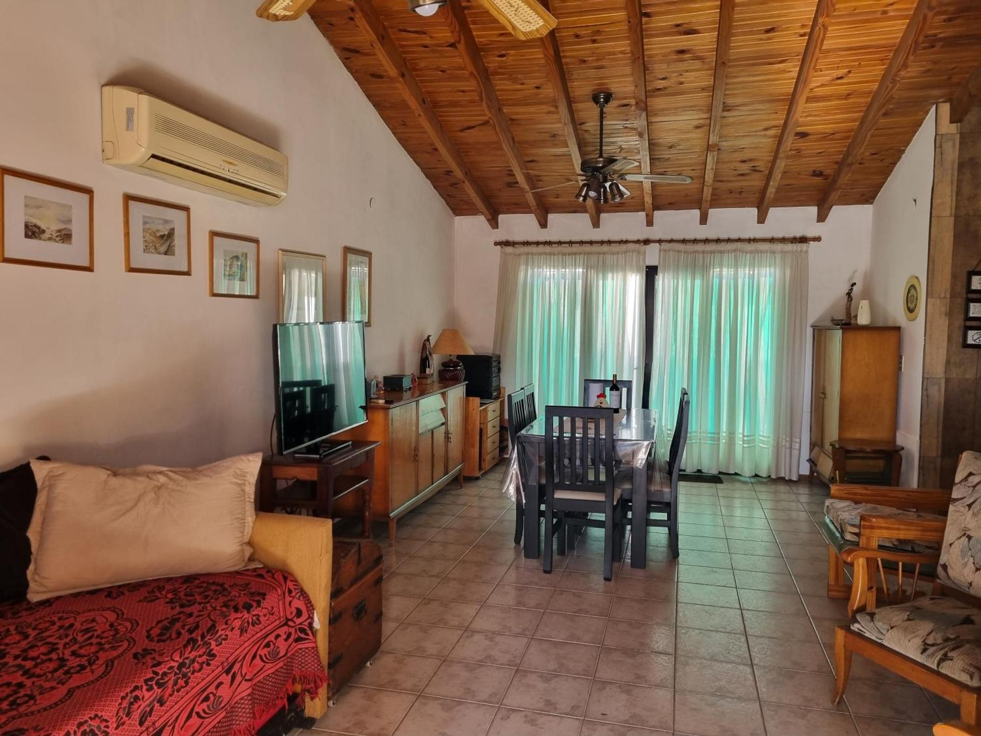 La Casa De Chiqui Mendoza
