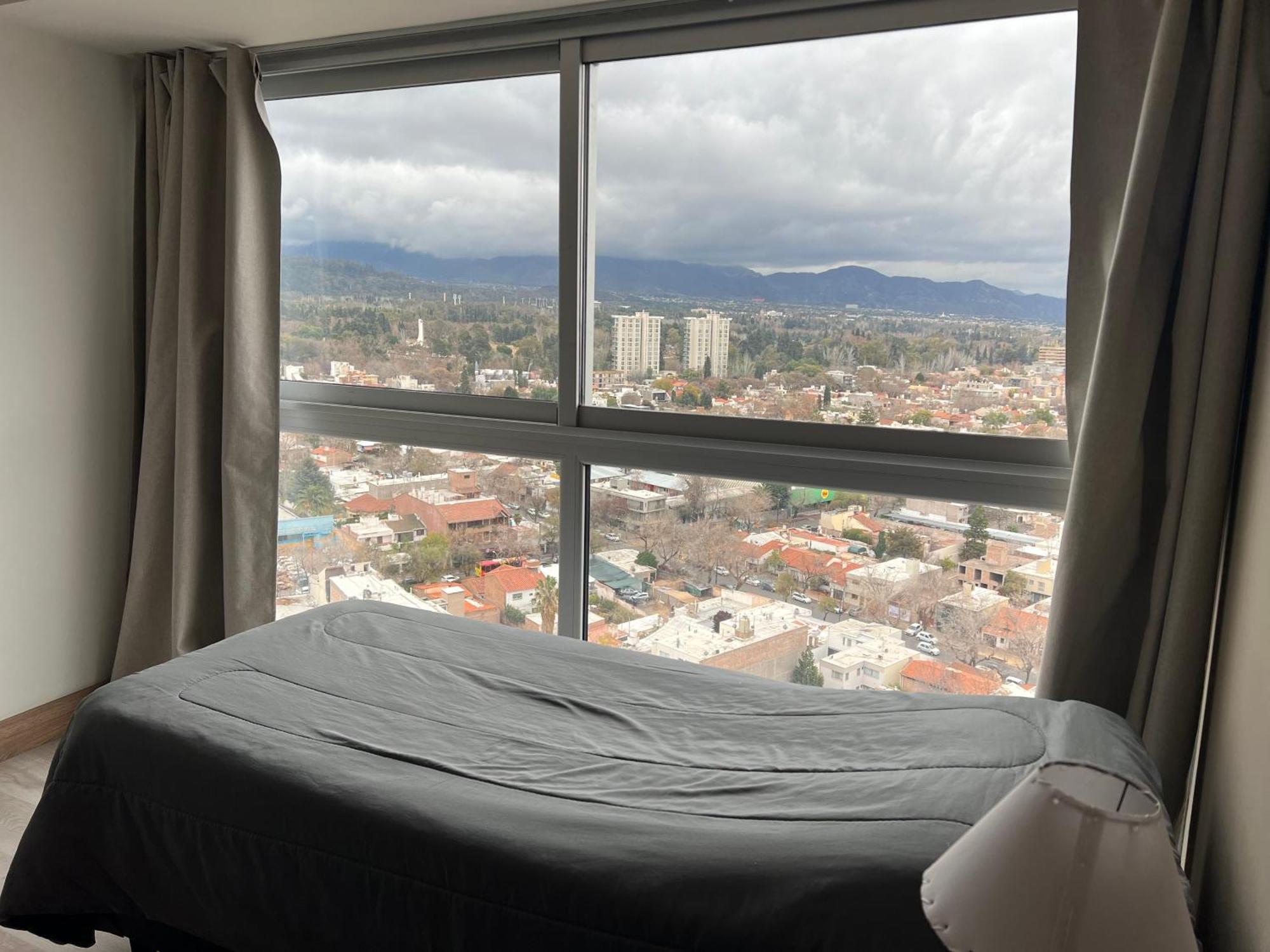 Apartamento Moderno Departamento Piso 16 Con Pileta Mendoza