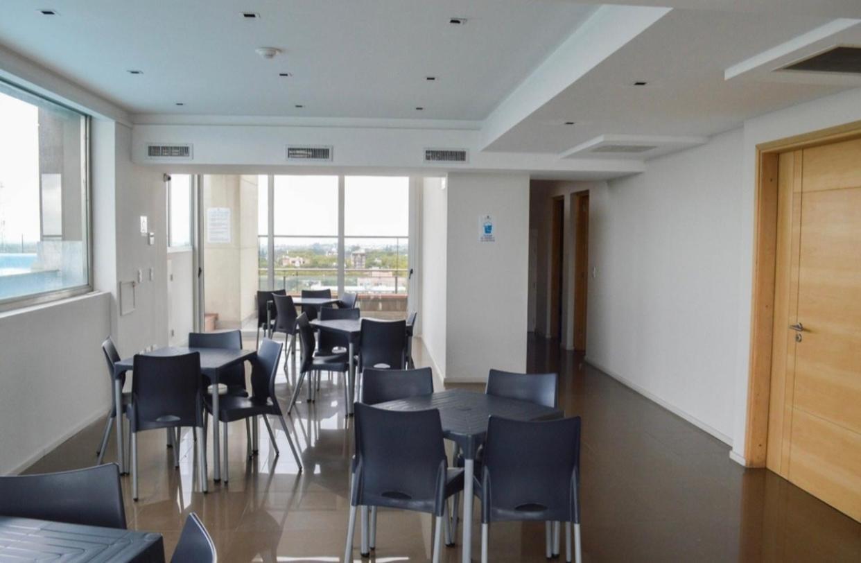 Dpto De Alta Categoria, Completo Y Comodo En El Corazon De Apartamento Mendoza