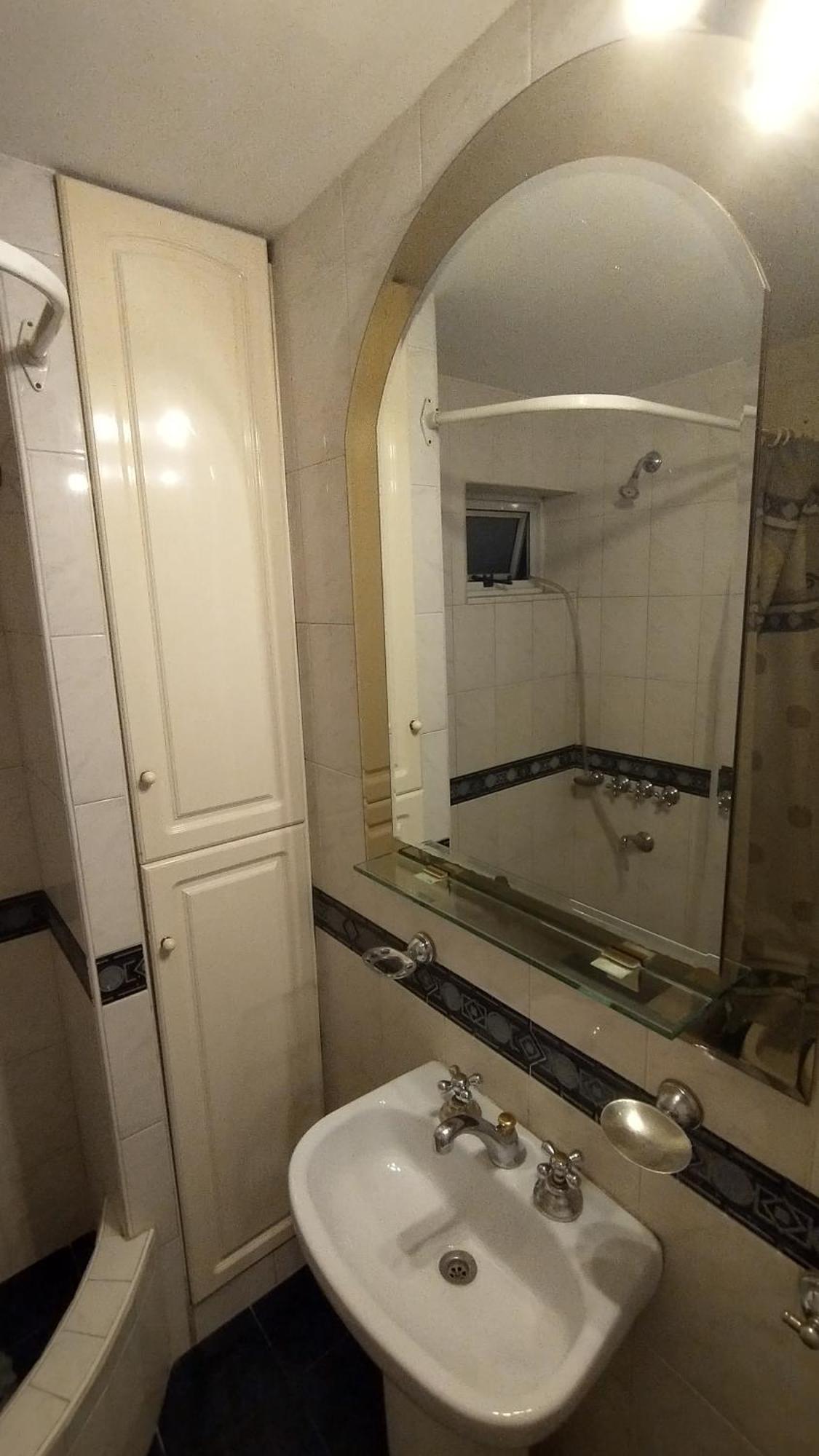 Bonito Departamento Frontal En Zona Residencial -
