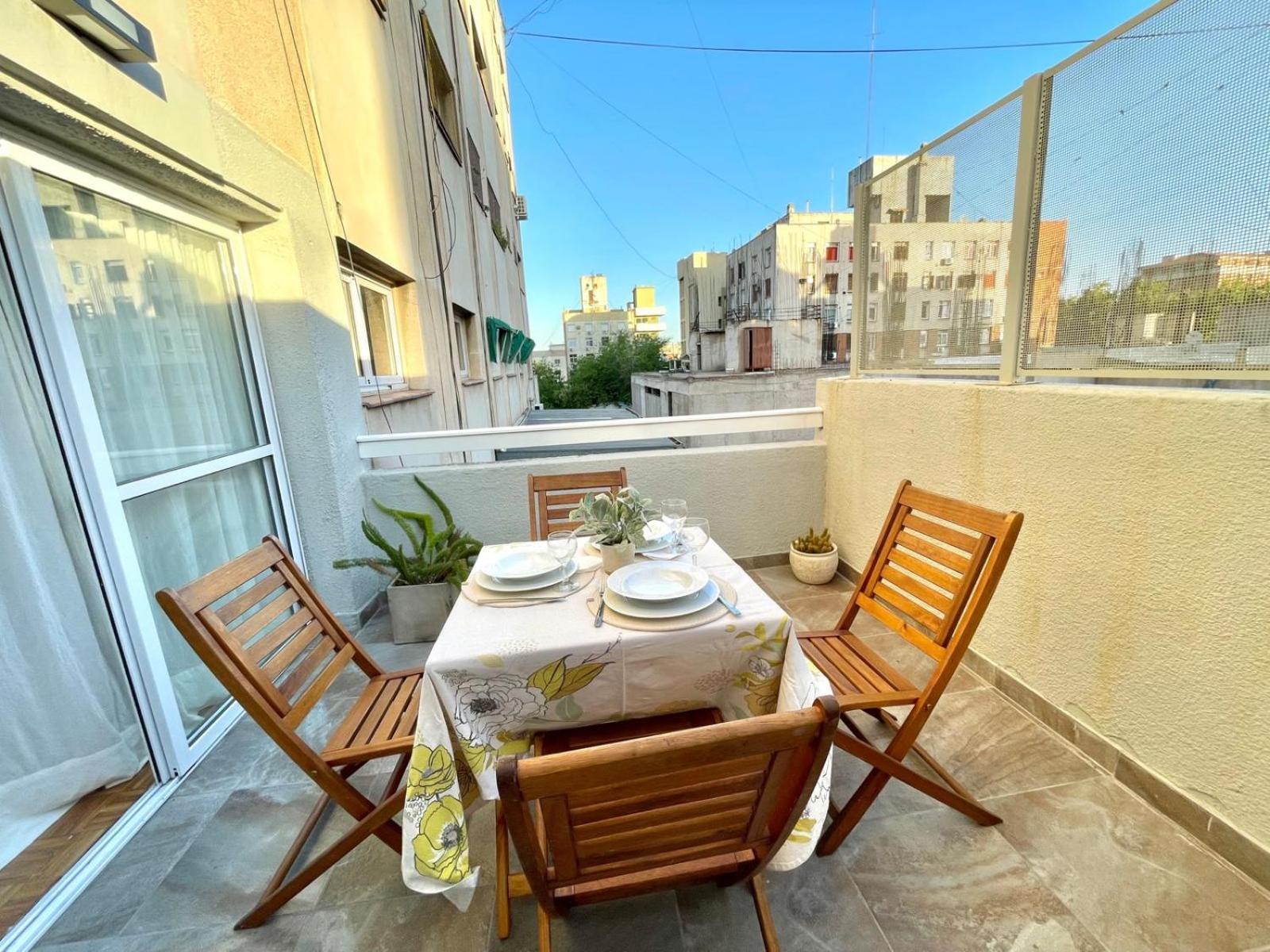 Depto Centrico En Mendoza, 3 Ambientes Con Terraza Balcon Wifi Alta Velocidad Lavanderia Cercano Aristides Y Parque General San Martin *