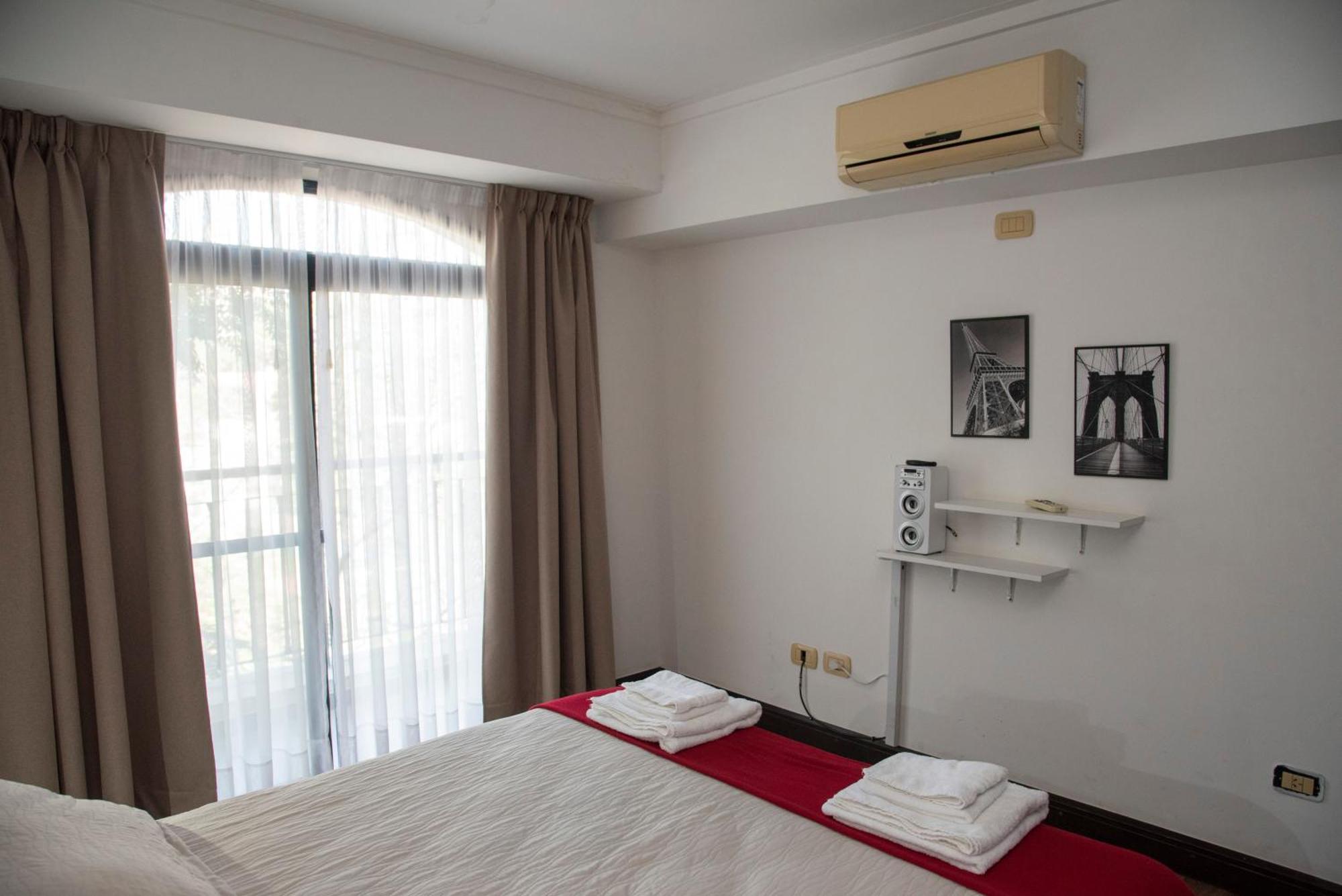 Excelente Ubicacion, Con Seguridad 24 Hs Apartamento
