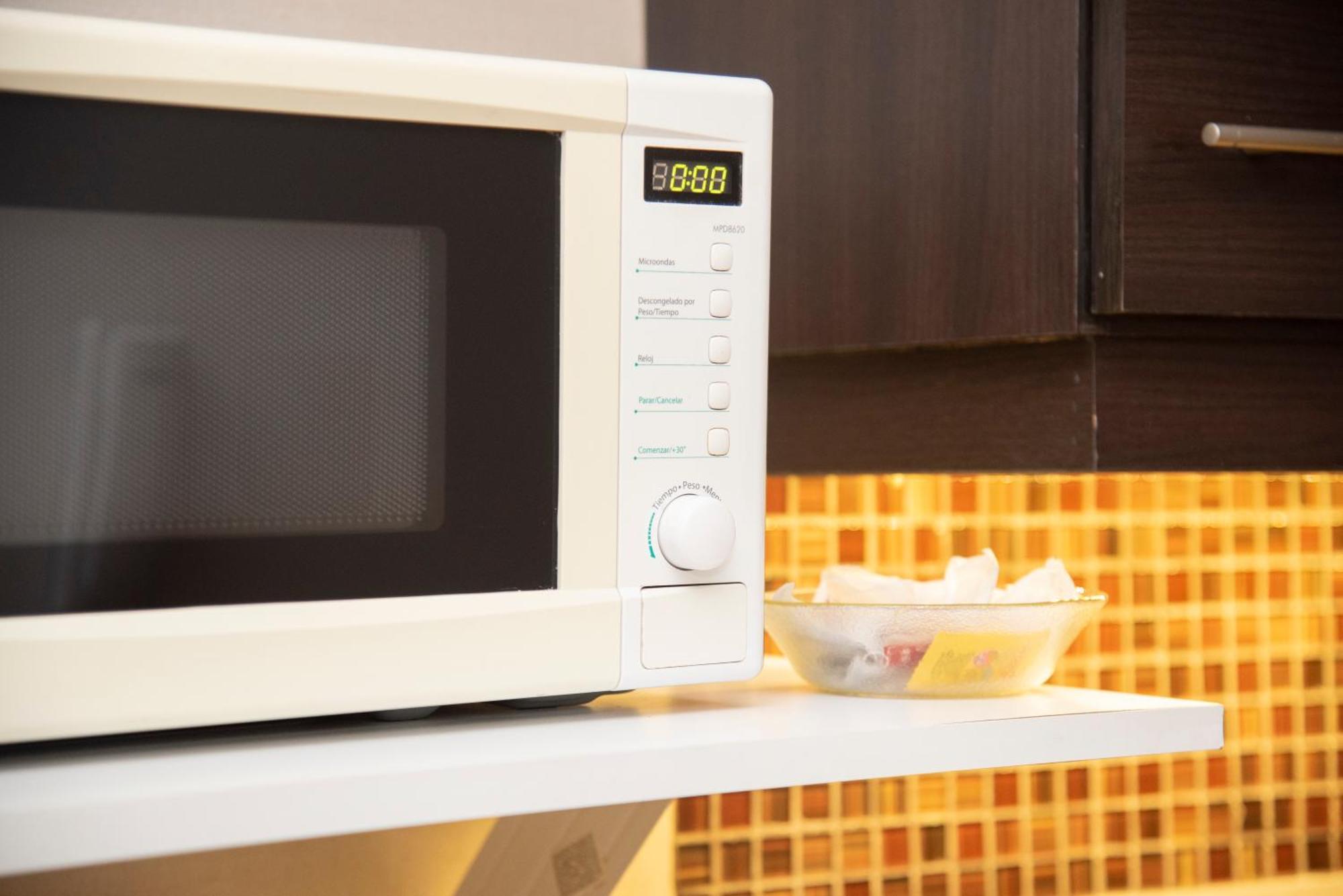 Apartamento Excelente Ubicacion, Con Seguridad 24 Hs