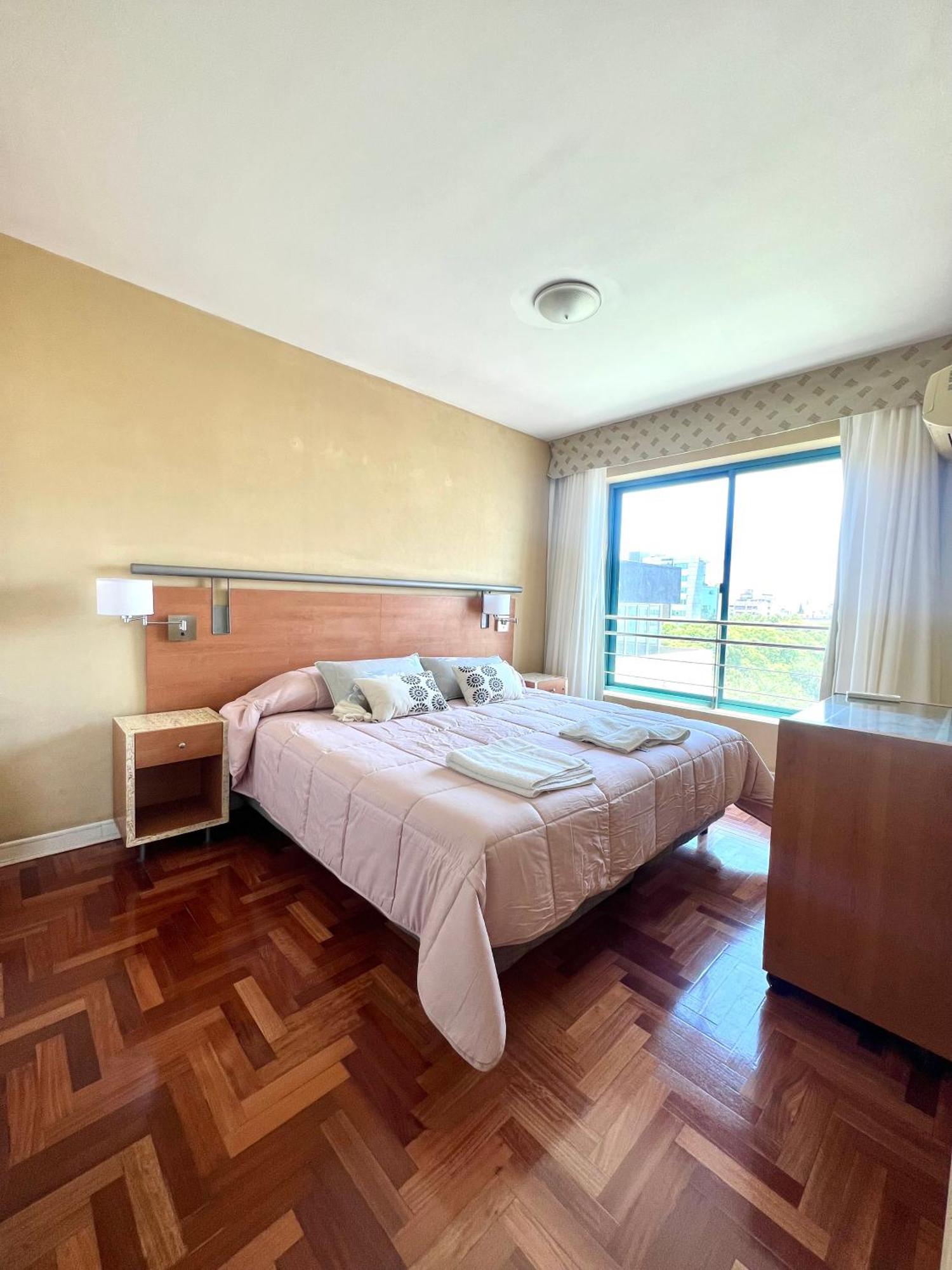 Impecable Departamento En La Mejor Ubicacion De Ciudad Mendoza, Con Piscina