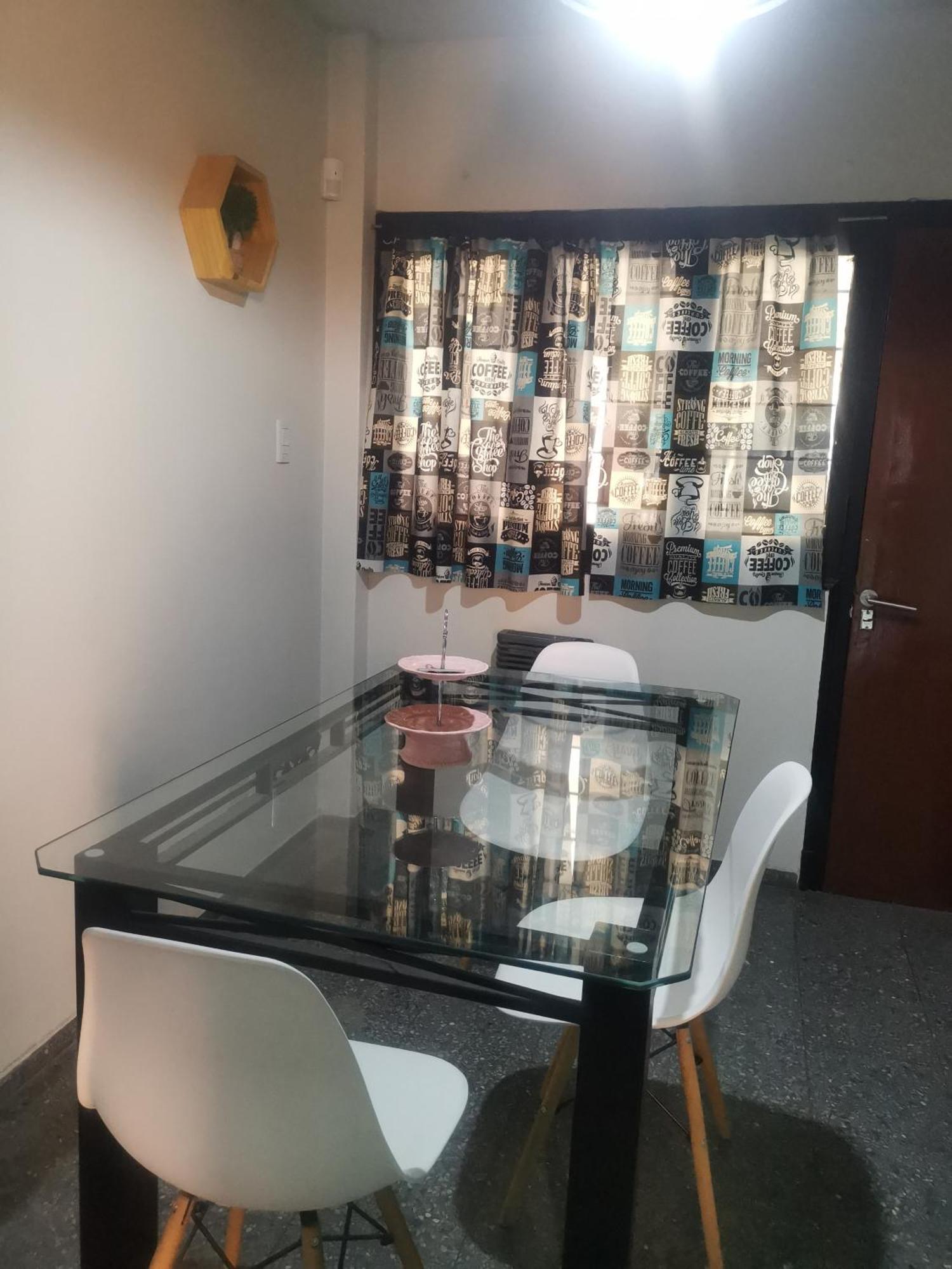 Casa En La Ciudad Del Buen Vino - Excelente Ublcacion *
