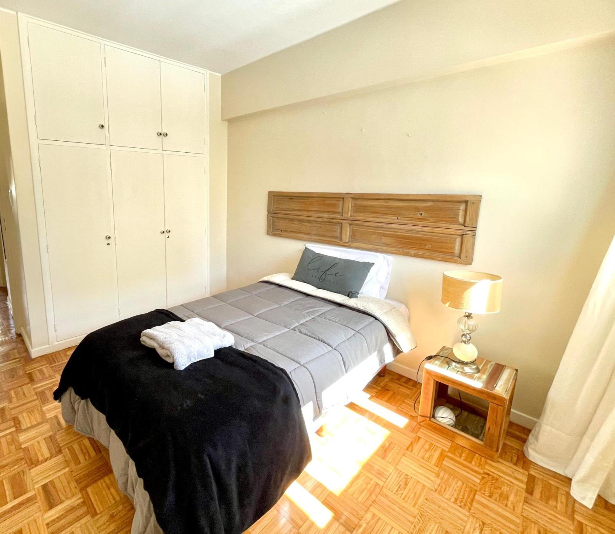 Depto Centrico En Mendoza, 3 Ambientes Con Terraza Balcon Wifi Alta Velocidad Lavanderia Cercano Aristides Y Parque General San Martin *