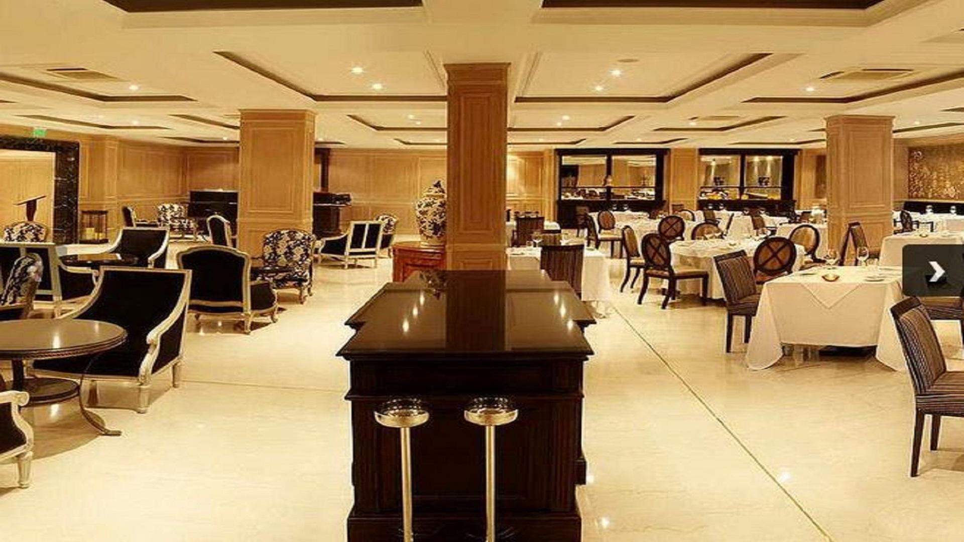 Hotel Diplomatichotel 5*