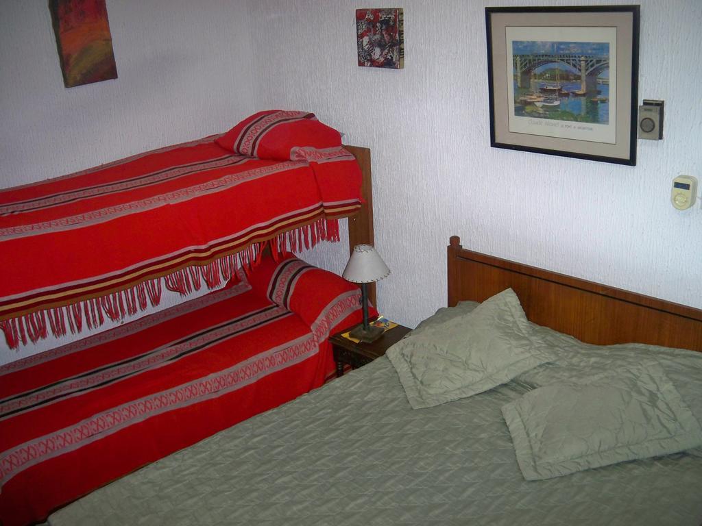 Mi Casa Pensión 2*