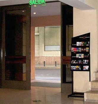Mendoza ApartHotel