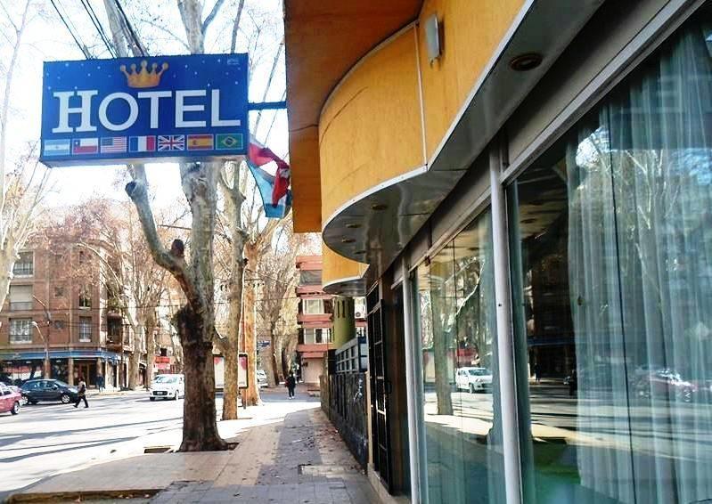 Neruda Hotel 3*