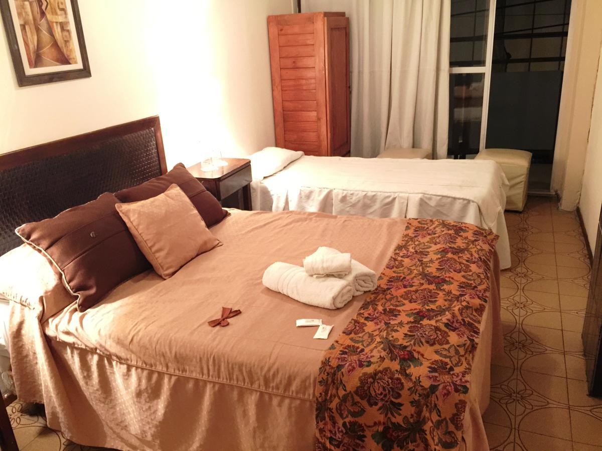 Hotel Neruda 3*