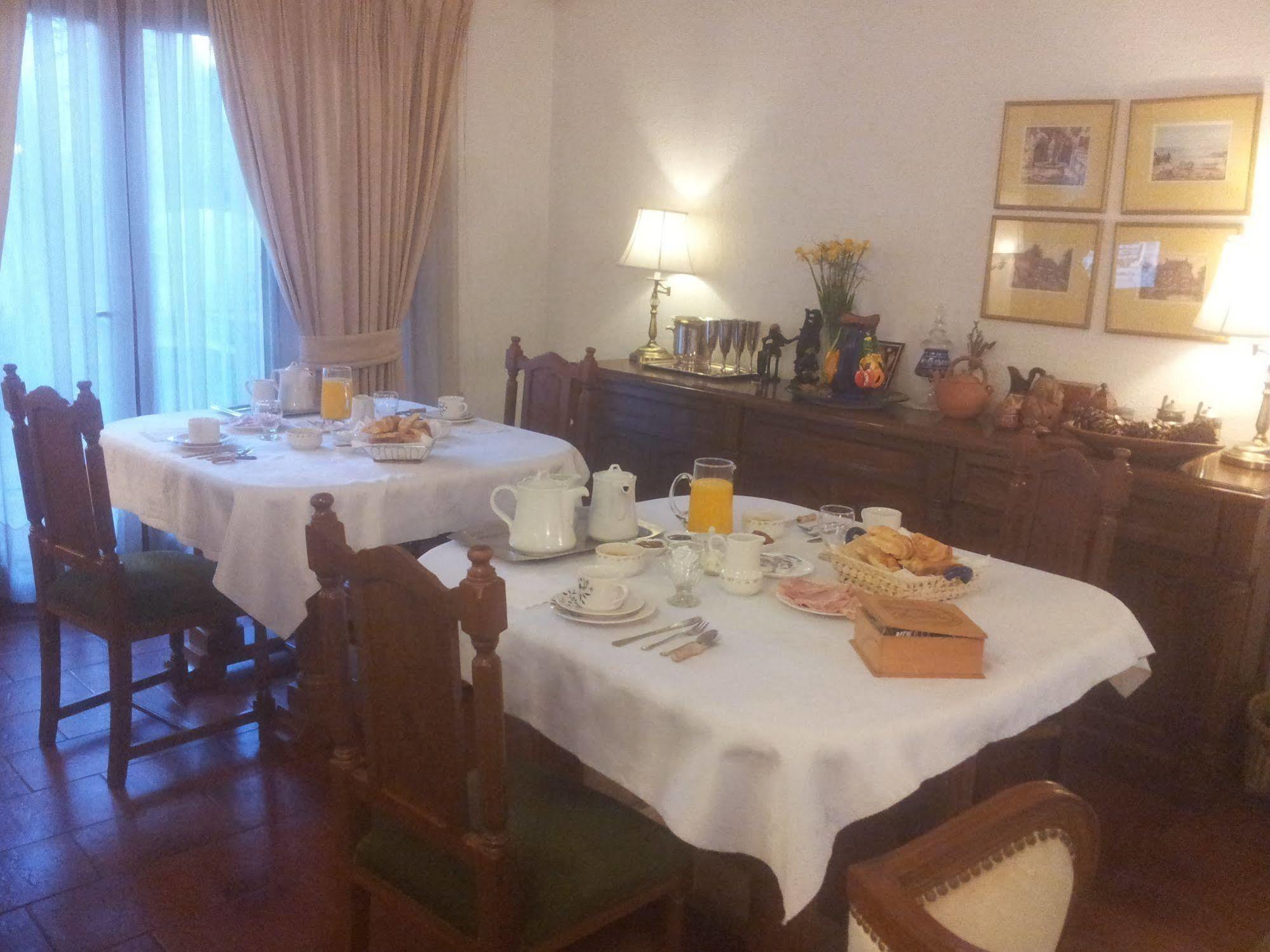 816 Bed & Breakfast Mendoza