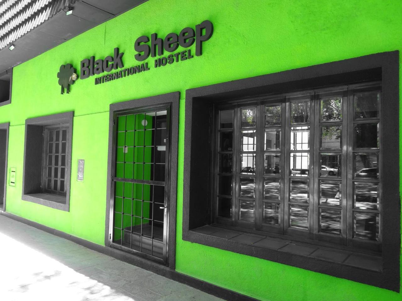 Hostel Black Sheep International Mendoza