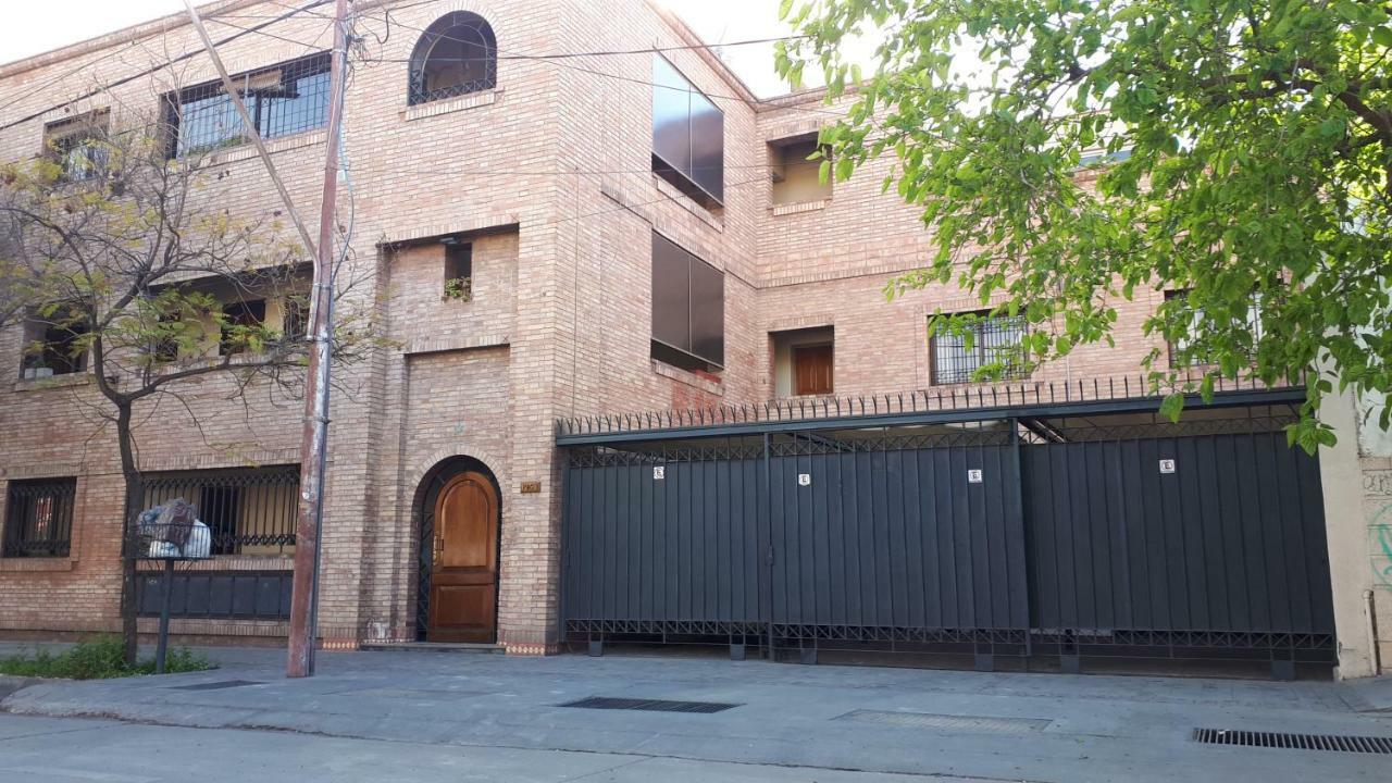 Apartamento Departamento A 100mts De Portones Del Parque