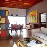 Tres Seis Tres Cnco Bed & Breakfast