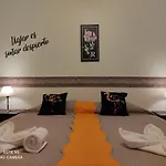 Viajeros felices en lo de Lucía