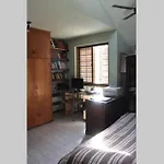 Casa completa en exclusivo barrio Bombal