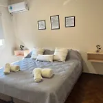 Acogedora casa en el barrio bombal con cochera