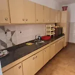 Habitación amueblada a cuadras del parque y centro de Mendoza!