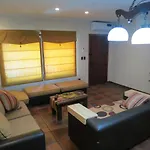 Quinta Montaña - Casa entera grupo o familia 8-10 personas - céntrica, piscina - Todas las comodidades!