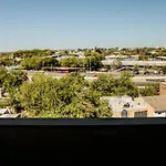 Depto 6 Ambientes-Plena Ciudad!