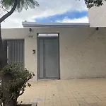 Gomez Point Mendoza