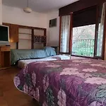 Departamento/Casa Con Patio En El Centro De Mendoza!