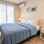 Departamento a estrenar, en el centro de la ciudad, cerca de todo.
