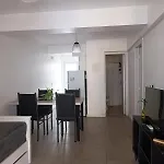 Shanti Alojamiento Monoambiente Y Departamento