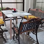 Centrico Apartamento Metros De Peatonal