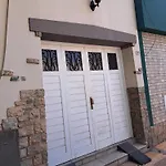 Habitaciones En Casa Tipica Mendocina