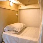 Fuxia House Hostel