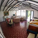 La Casita De Mendoza