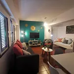 DEPARTAMENTO EN PLENO CENTRO - ubicación privilegiada