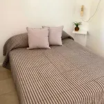 Depa Pequeno Y Confortable En Inmejorable Zona!