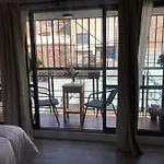 Garibaldi Apartments
