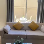 Elegante